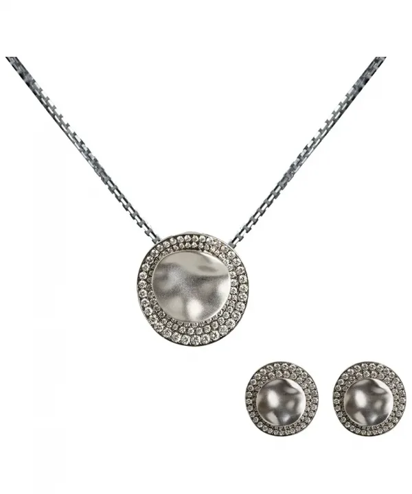 Necklace collection